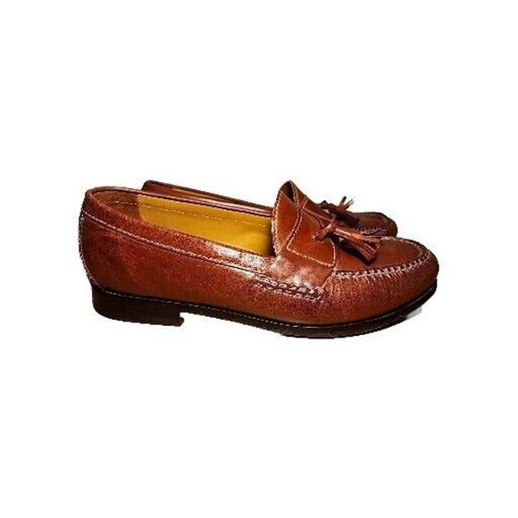 Cole Haan Other - Cole Haan PINCH TASSEL C06982 Mens 9 W Brown Leather Loafers Excellent Condition